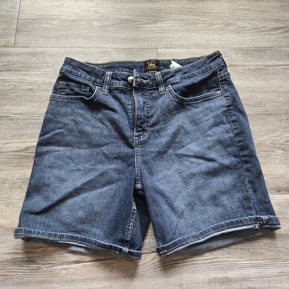 Womens Blue Denim Shorts - Picture 1 of 6